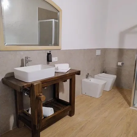 Cascina Monte Tivino