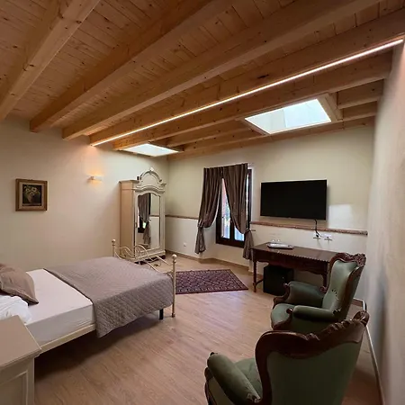 农家乐 Cascina Monte Tivino 萨罗